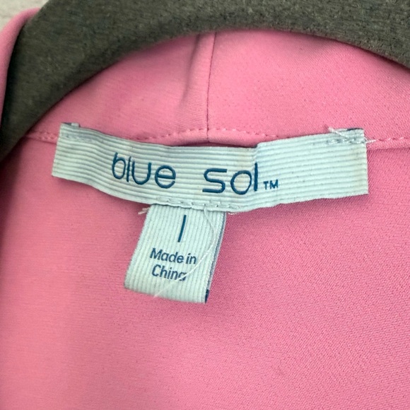 Chic Barbie Pink Women's Blazer - Picture 3 of 4